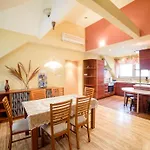 Park Apartment